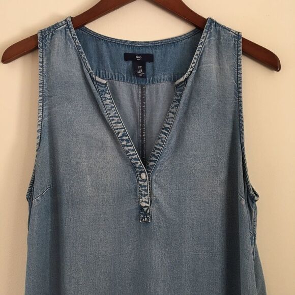 GAP Chambray Sleeveless Tunic Dress with Pockets | Size Medium - Picture 2 of 8